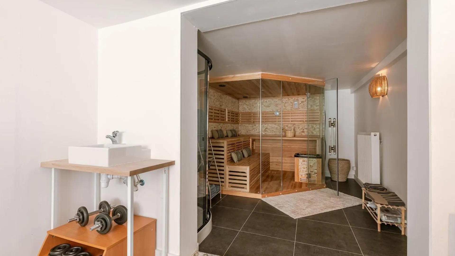 Huswell - Relaxing Holiday Home With Private Sauna 오스텐드 빌라